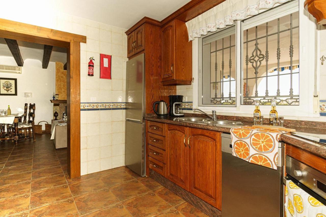 Villa Triana Nerja Bagian luar foto