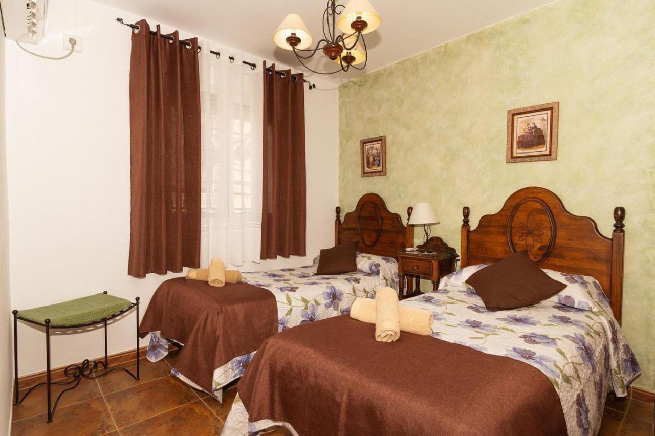 Villa Triana Nerja Bagian luar foto